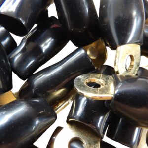 [LIQUIDACIÓN] TERMINAL CIRCULAR 35MM2 X 6,4MM DORADO negro