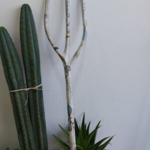 Chimbiri decorativo madera pintado a mano artesanal