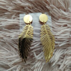 Pendientes plumas acero coloro oro