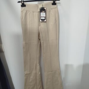 Pantalón poli piel con campana 3 colores