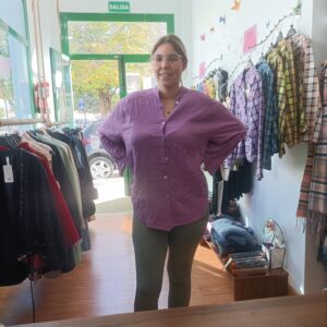 Camisa curvy lila 100% algodon