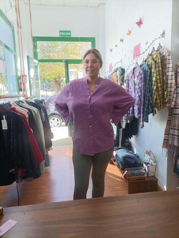 Camisa curvy lila 100% algodon