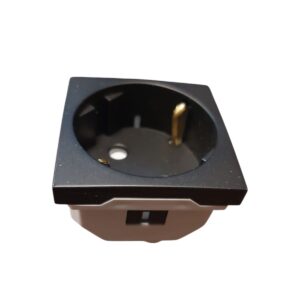 [LIQUIDACIÓN] - BASE SCHUKO C/PROTECCION NG