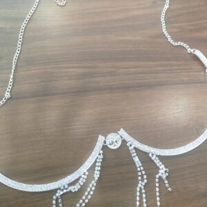 Complemento para vikiny o blusas de trasparencia