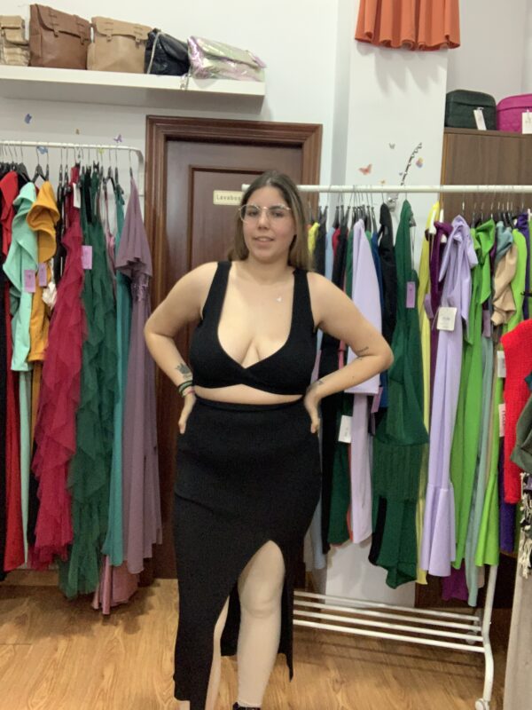 Conjunto Sylvia dos piezas top+ falta. 3 colores