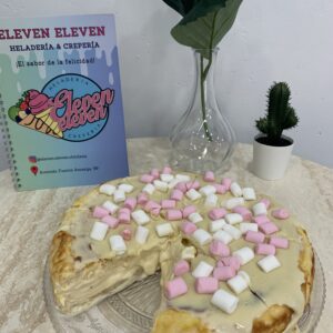 Cheesecake de licor de crema catalana con chocolate y nubes