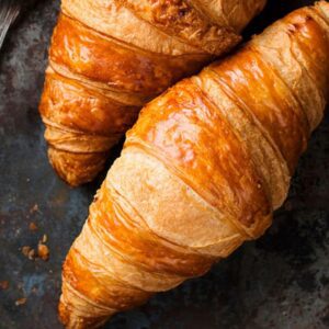 Croissant de mantequilla