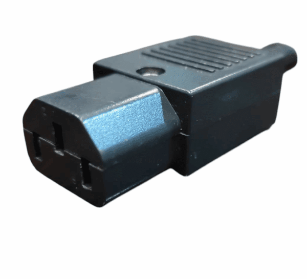 clavija HEMBRA AEREA 10A/250V 416 iec